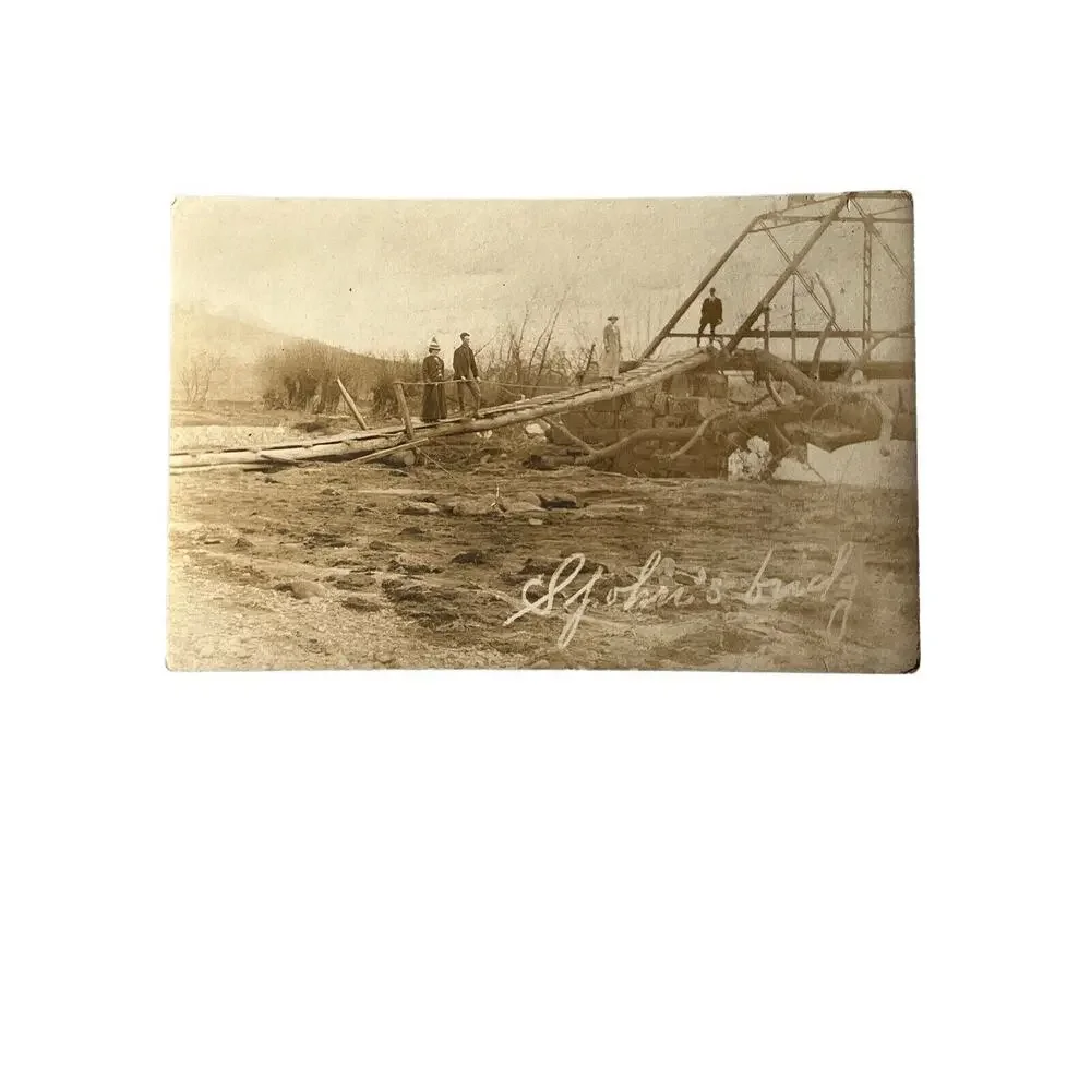 Antique RPPC Postcard 1910-1920 Ephemera Black White St Johns Bridge Men Women
